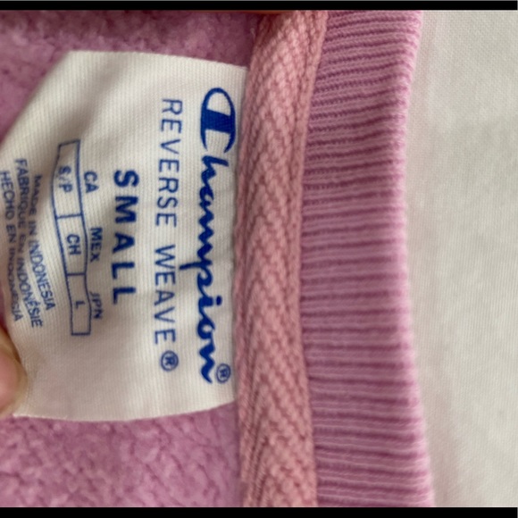 Champion Crew Neck - Picture 3 of 3